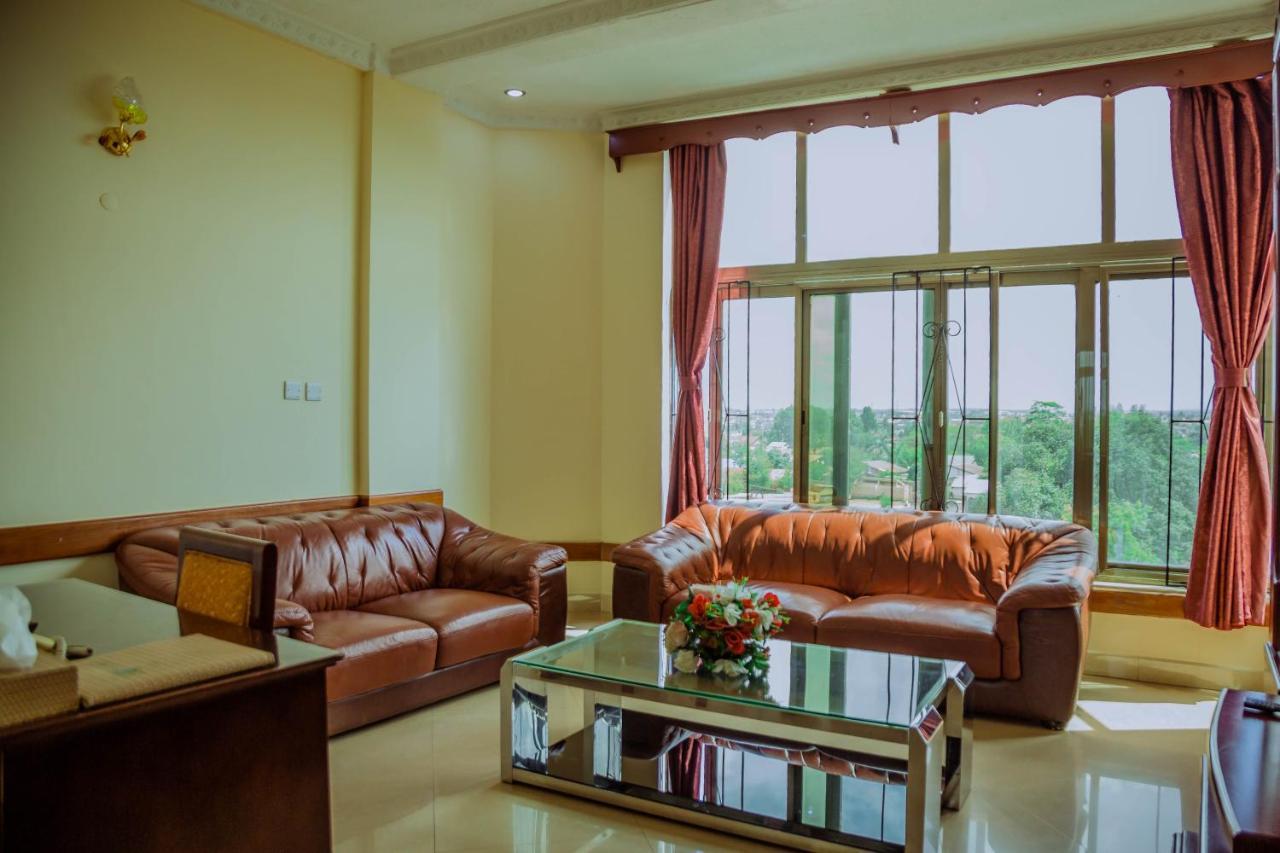 Greenlight Hotel ดาร์เอสซาลาม ภายนอก รูปภาพ